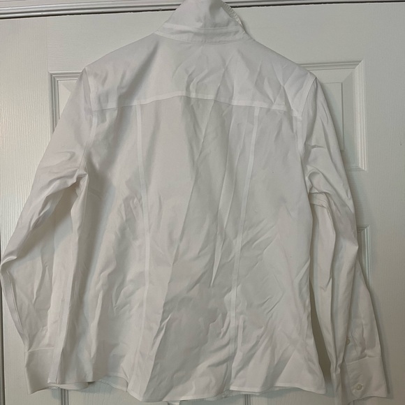 Chico’s No Iron Blouse - Picture 2 of 4